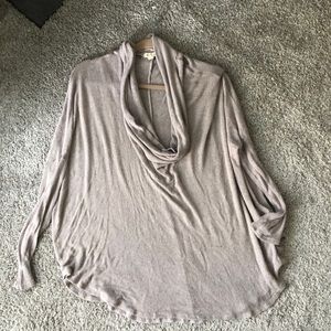 Urban Outfitters top size L
